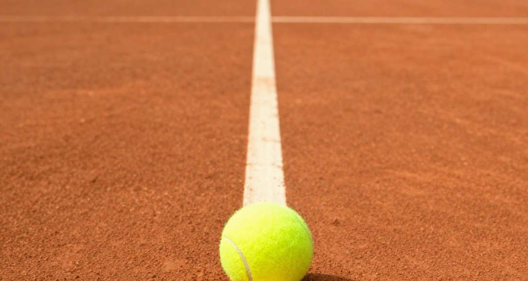 Zverev và ngọn núi chưa chạm: Cuộc đua ngôi số một giữa mùa thu châu Á