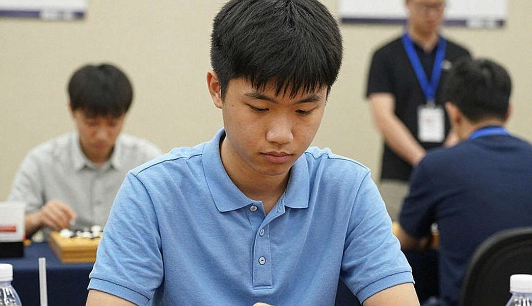 Ba nước đi lật một ván cờ: Nihal Sarin, Ấn Độ và cái giá của lòng can đảm tại Olympiad Ba nước đi lật một ván cờ: Nihal Sarin, Ấn Độ và cái giá của lòng can đảm tại Olympiad