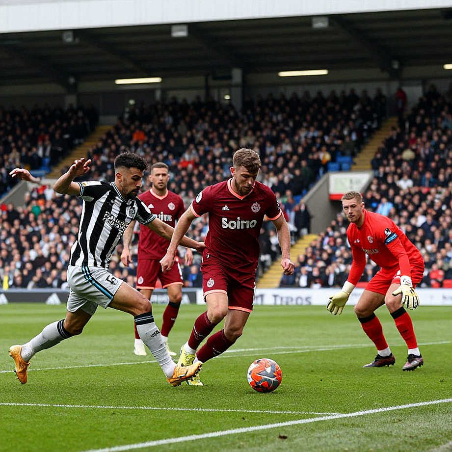 Arsenal 2-0 Sunderland: A System Waiting for Variance, and the Penalty That Changed the Flow Arsenal 2-0 Sunderland: A System Waiting for Variance, and the Penalty That Changed the Flow