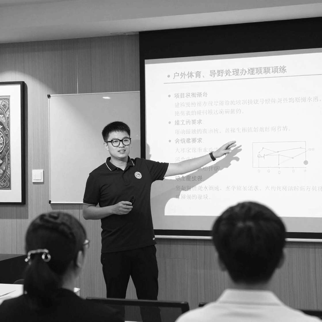 Quang Hải rút khỏi FIFA ASEAN Cup: khoảng trống thủ lĩnh và bài toán chưa có lời giải của Kim Sang Sik