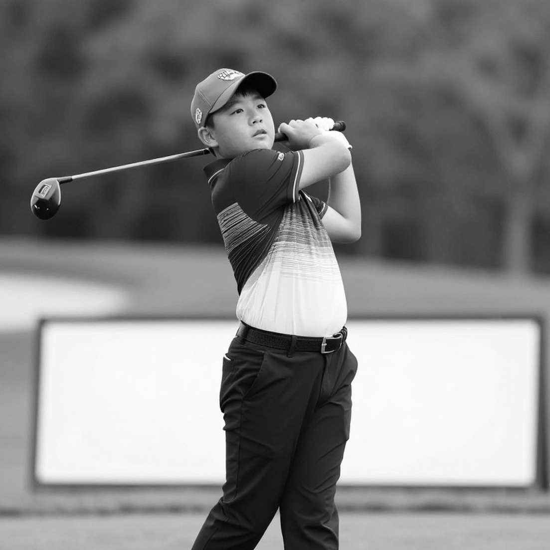 Phụ kiện hỗ trợ swing golf Smart Ball Sleeve mới của Martin Chuck: Giải pháp no-fuss cho vấn đề kết nối cánh tay Phụ kiện hỗ trợ swing golf Smart Ball Sleeve mới của Martin Chuck: Giải pháp no-fuss cho vấn đề kết nối cánh tay