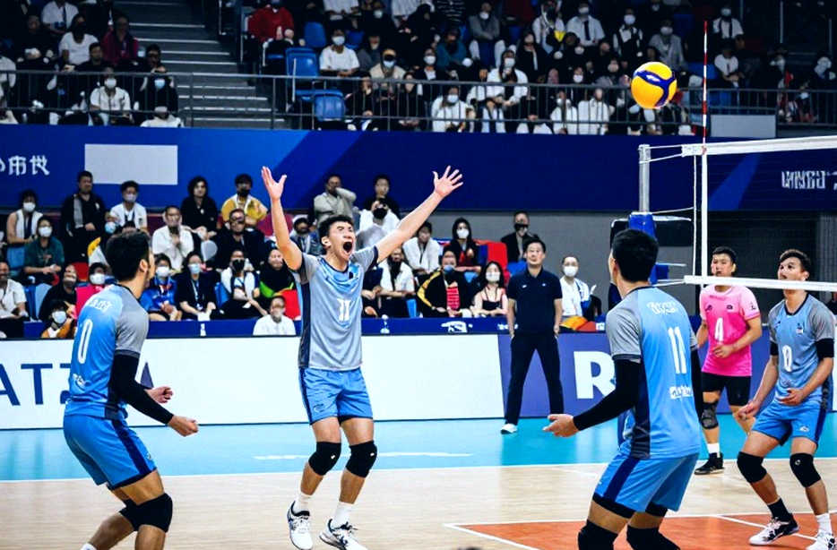 Nhịp đập thầm lặng ở SUGBK: Khi Indonesia đuổi theo hiệu số và những lựa chọn dữ liệu của Herdman
