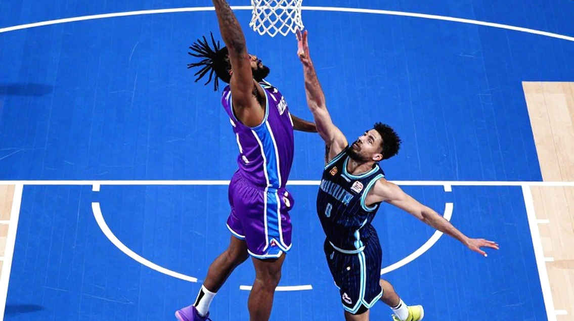 Phoenix thay ngoại binh giữa Governors' Cup: Canh bạc Marcellus Earlington và đồng hồ đếm ngược tới ngày 16 tháng 10