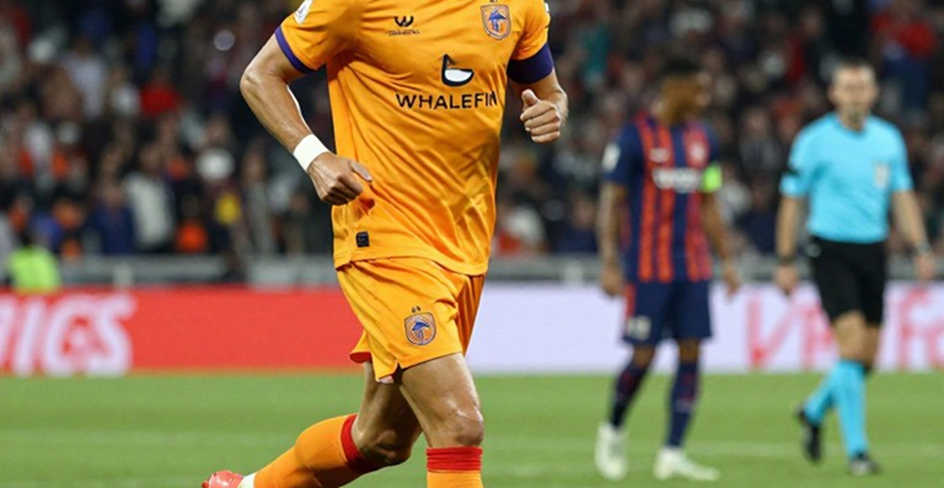 Bi kịch của chiếc thẻ đỏ không được rút ra: Mourinho, Cancelo và vết nứt của VAR trong trận Siêu kinh điển