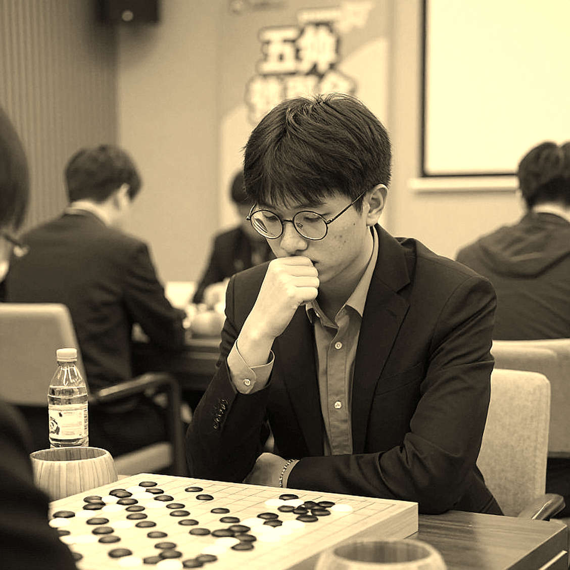 N/A – Insufficient Information: When a Chess Analysis Becomes a Lesson in Silence