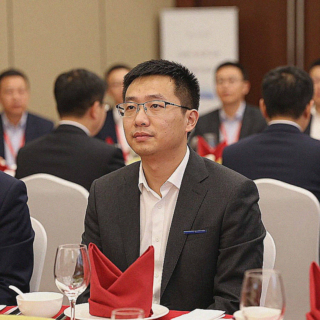 Tiếng Vọng Từ Một Thất Bại: Khi Dữ Liệu Và Định Kiến Va Chạm Ở Giải Đấu Khu Vực