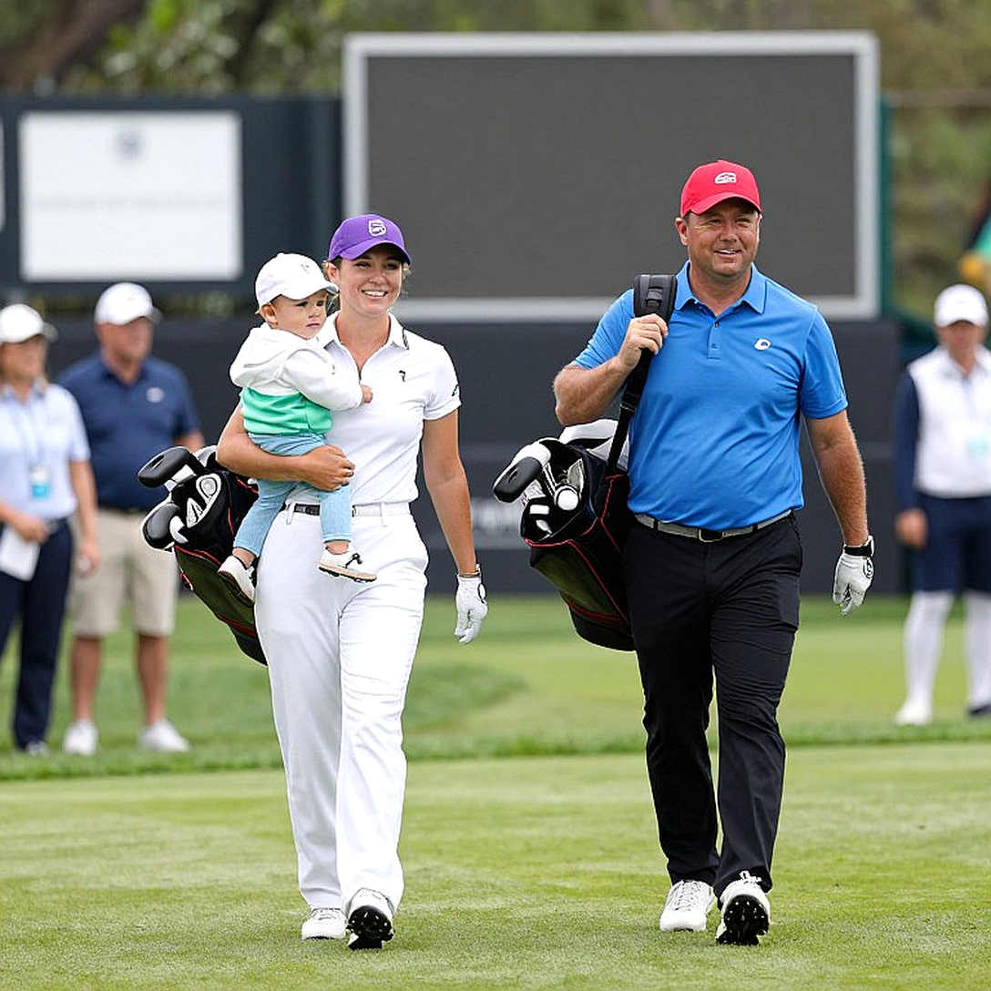 Nhìn từ rìa fairway: mùa giải golf Hàn Quốc, chiều sâu đội hình và những khoảng im lặng Nhìn từ rìa fairway: mùa giải golf Hàn Quốc, chiều sâu đội hình và những khoảng im lặng