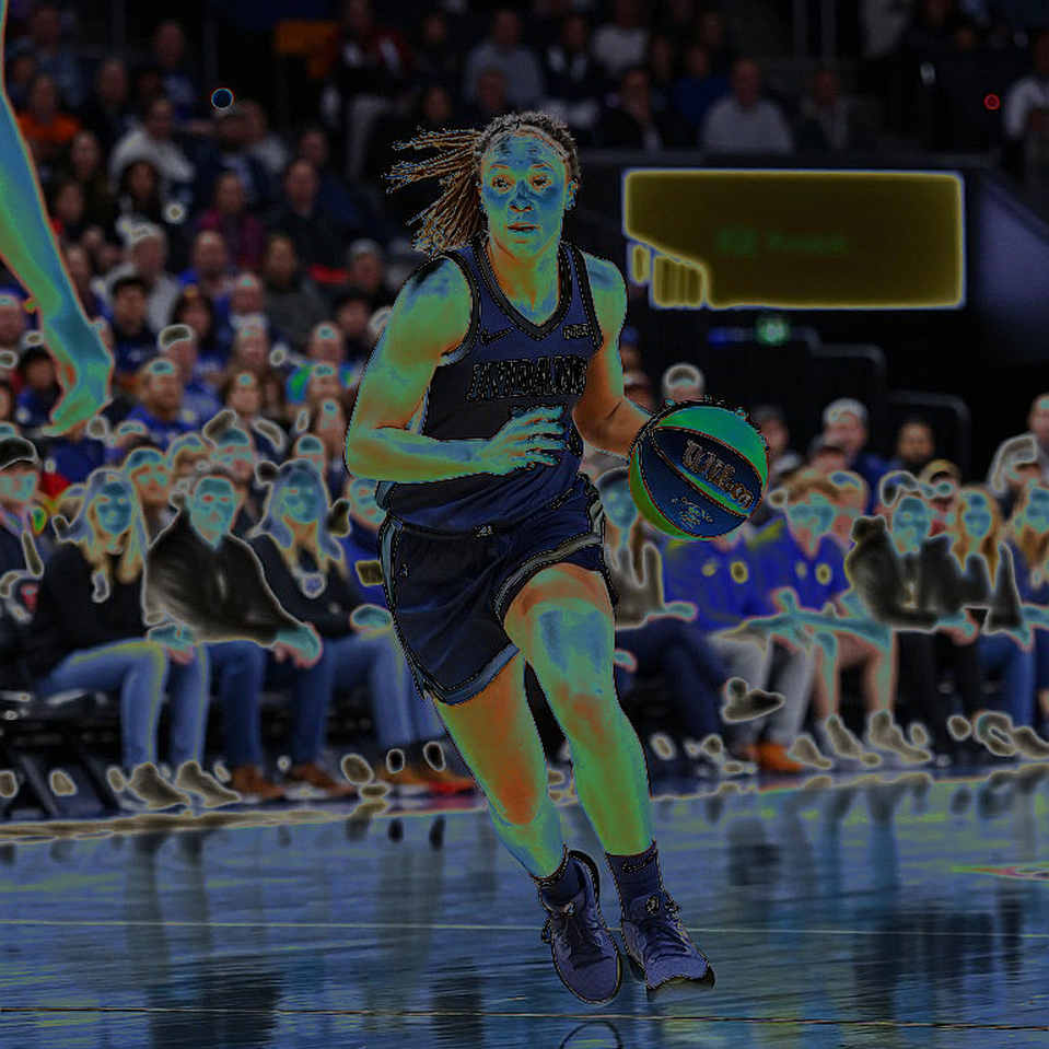 Barça 89-82 Efes: A EuroLeague Opening Comeback and a Frontcourt Falling Apart Barça 89-82 Efes: A EuroLeague Opening Comeback and a Frontcourt Falling Apart