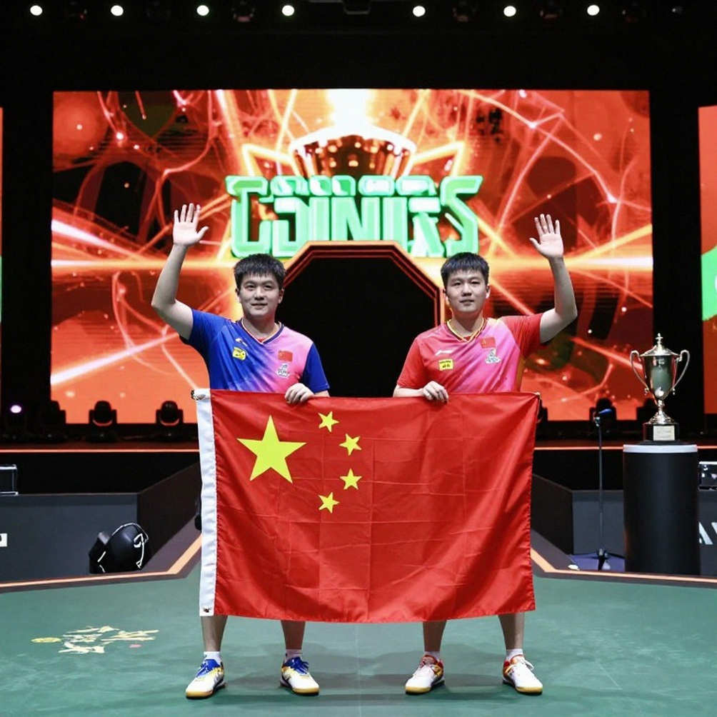 Hà Nội FC thắng CAHN: một tuần chuẩn bị, 75 phút của Văn Quyết và giới hạn của ký ức