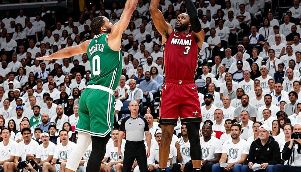 Blazers thu hồi hợp đồng bình luận viên Braiden Bell sau vài giờ: lỗ hổng quy trình dưới thời Tom Dundon