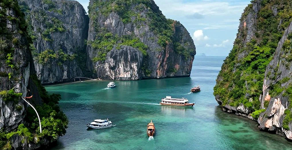 Việt Nam phá kỷ lục quốc gia tiếp sức hỗn hợp 4x400m tại ASIAD 2026: 3:14,54 và khoảng trống 0,08 giây