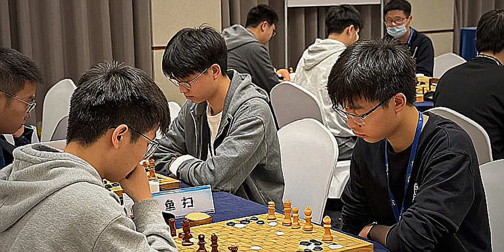 Kostya Kavutskiy gia nhập ChessBase: Làng cờ đang bán người thầy, không bán nước cờ