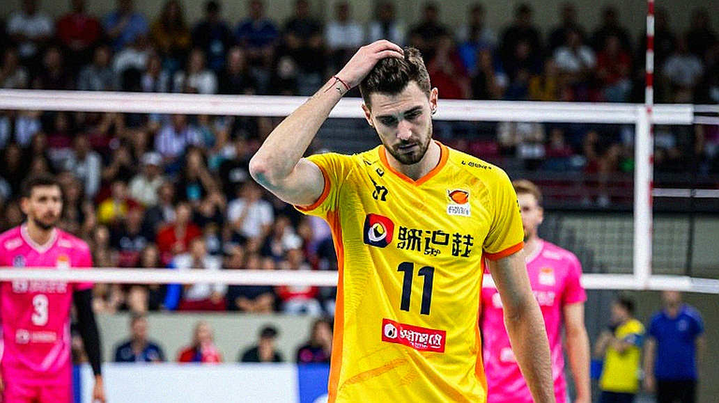 Binh chủng Thông tin vào chung kết: thắng VTV Bình Điền Long An 3-0, nhưng chỉ hơn đúng 10 điểm